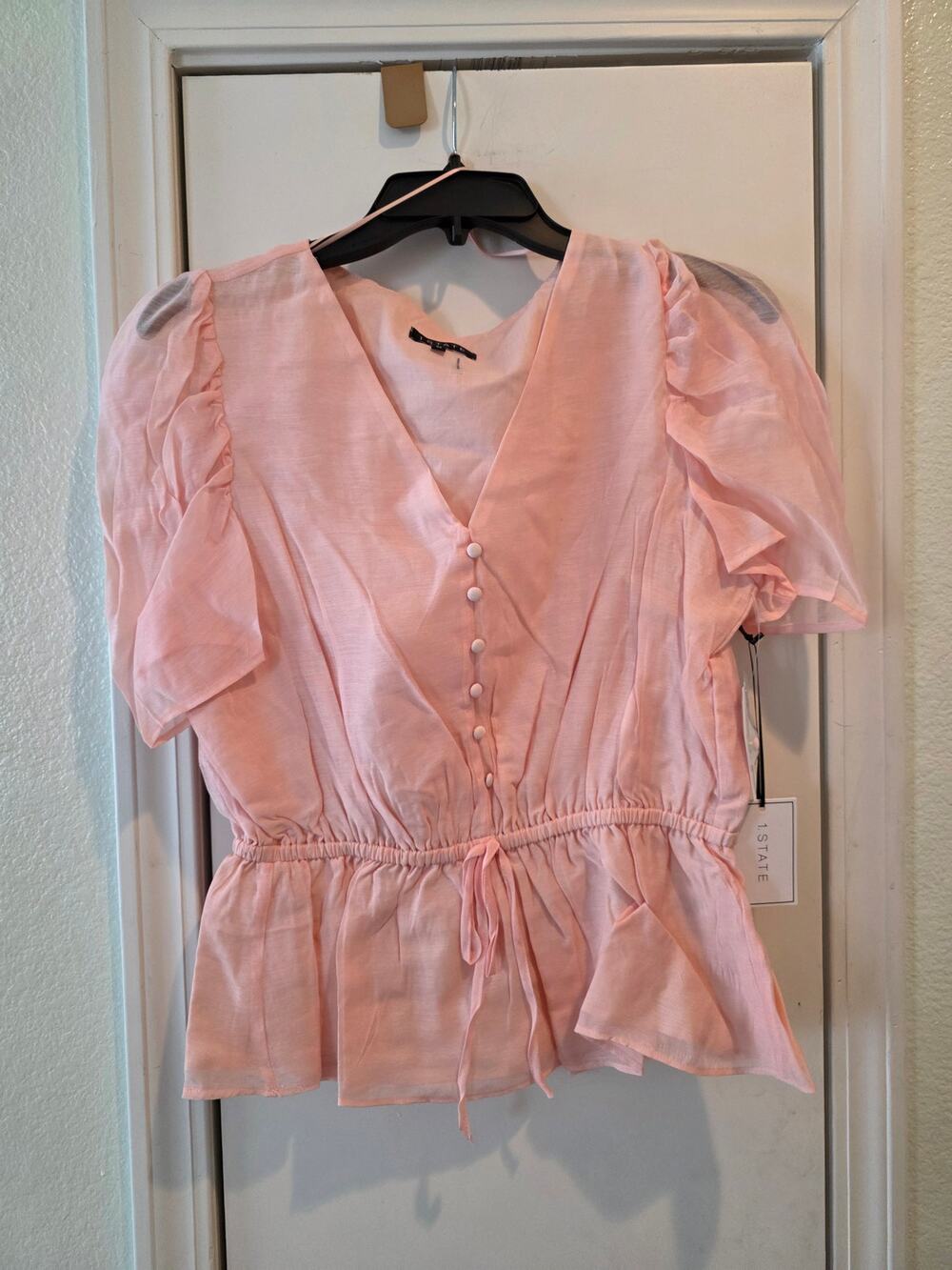 1.STATE Short Sleeve Peplum Blouse in Blush Pink SIZE LARGE NEW